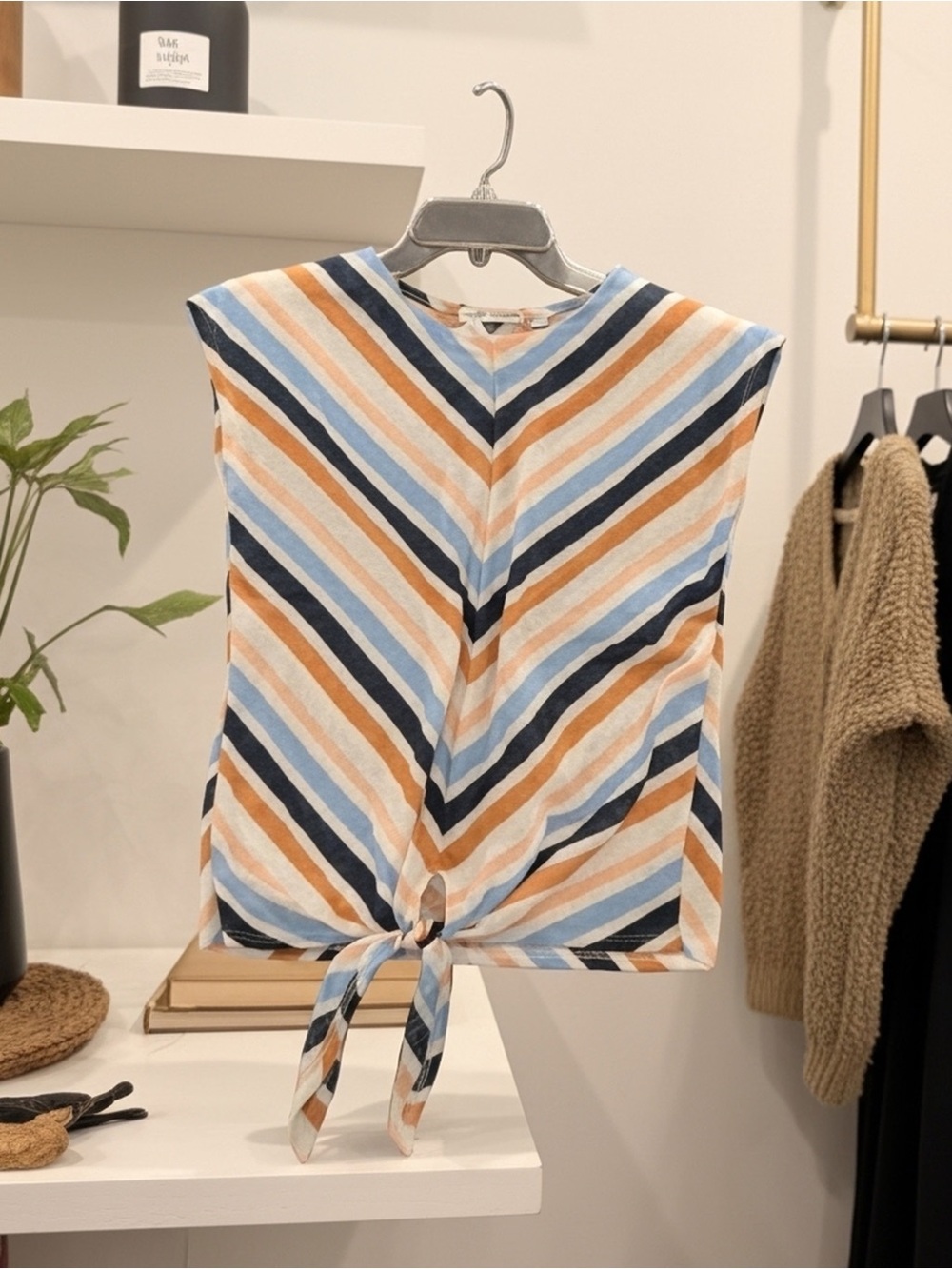 NWT Notations Striped Tie Front Sleeveless Top Medium Blue Orange White